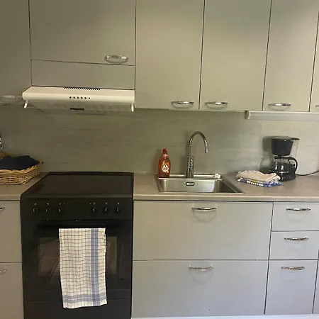 Vanhan Paloaseman Asunto Meren Aeaerellae Apartment *
